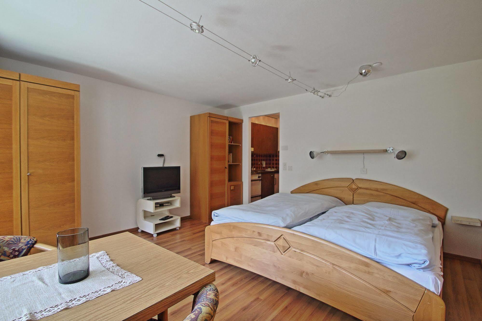 Mörel Serviced Apartments Wallis מראה חיצוני תמונה
